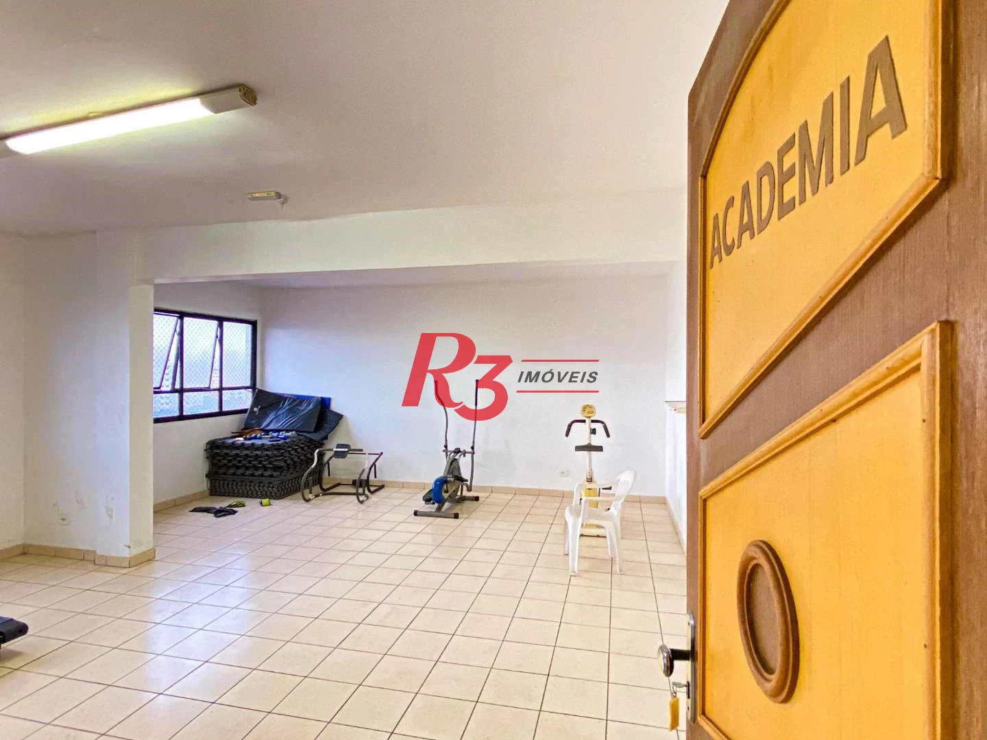 Apartamento à venda, 107 m² por R$ 700.000,00 - Embaré - Santos/SP