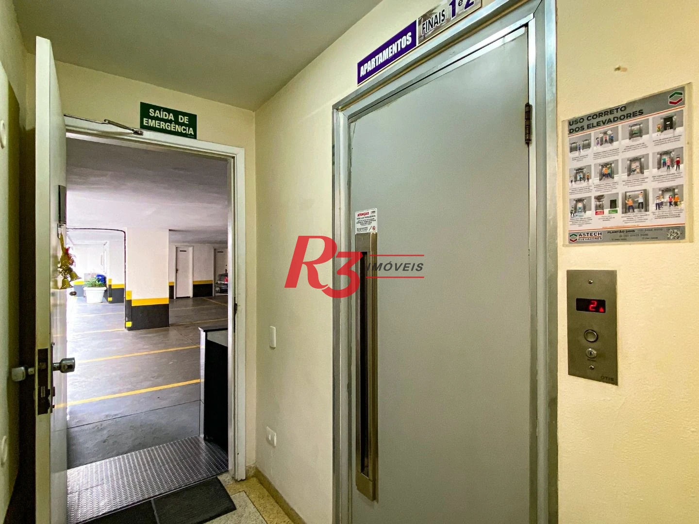 Apartamento com 3 dormitórios à venda, 98 m² por R$ 960.000,00 - Boqueirão - Santos/SP
