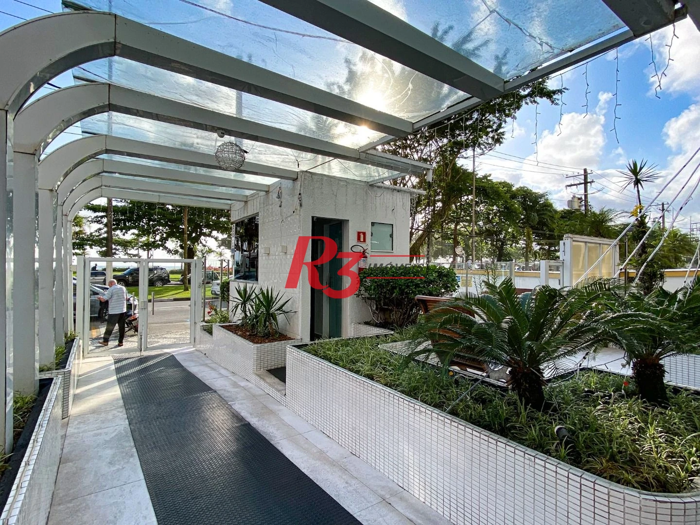 Apartamento com 3 dormitórios à venda, 98 m² por R$ 960.000,00 - Boqueirão - Santos/SP