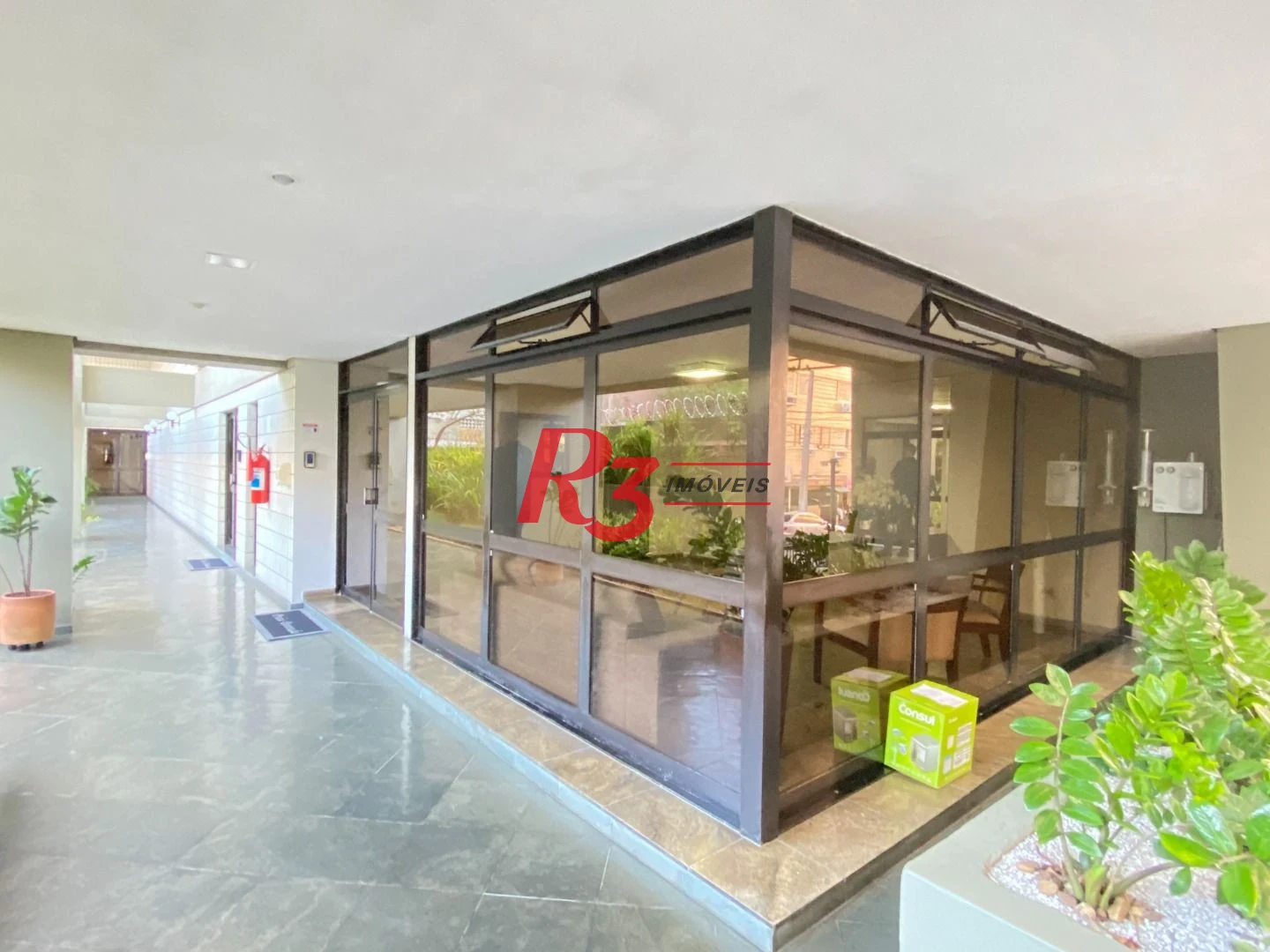 Apartamento com 1 dormitório para alugar, 65 m² por R$ 4.200,00/mês - Embaré - Santos/SP