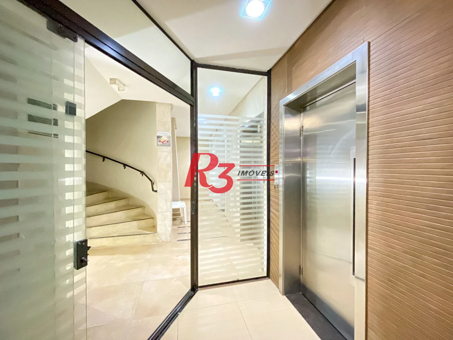 Apartamento com 3 dormitórios à venda, 215 m² por R$ 2.200.000,00 - José Menino - Santos/SP