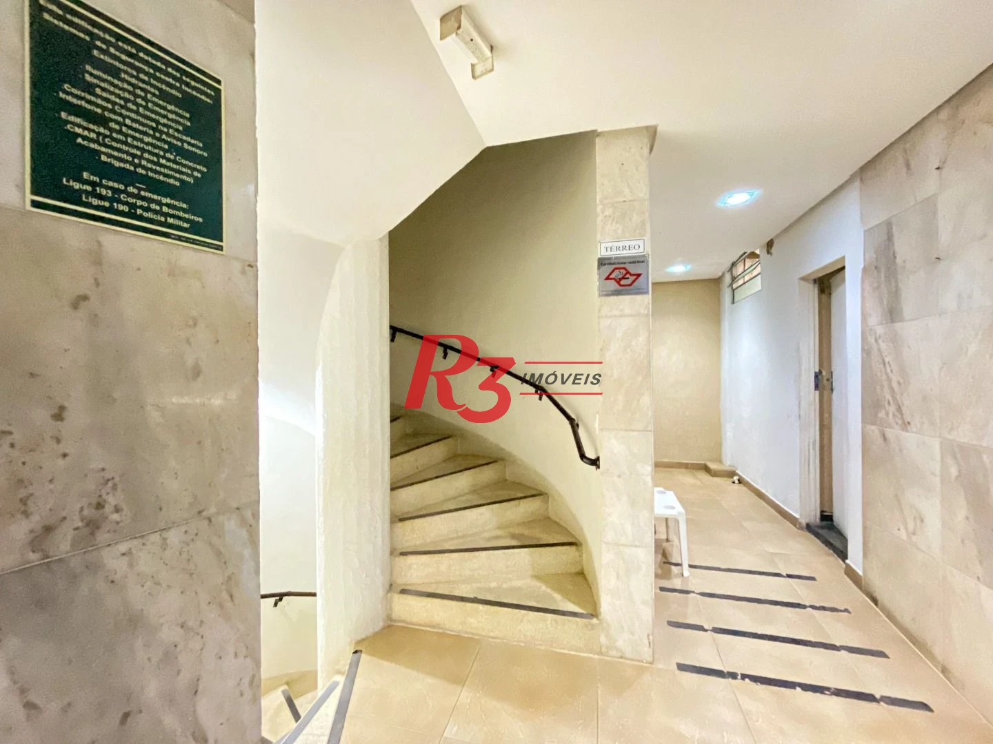 Apartamento com 3 dormitórios à venda, 215 m² por R$ 2.200.000,00 - José Menino - Santos/SP