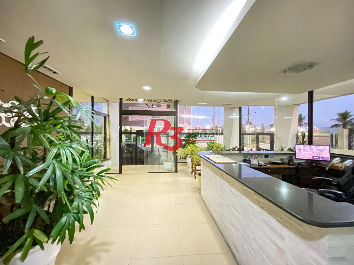 Apartamento com 3 dormitórios à venda, 215 m² por R$ 2.200.000,00 - José Menino - Santos/SP