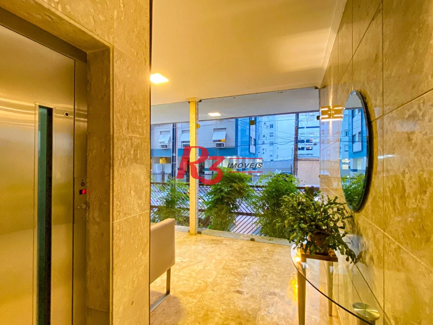 Apartamento com 3 dormitórios à venda, 200 m² por R$ 1.950.000,00 - Boqueirão - Santos/SP