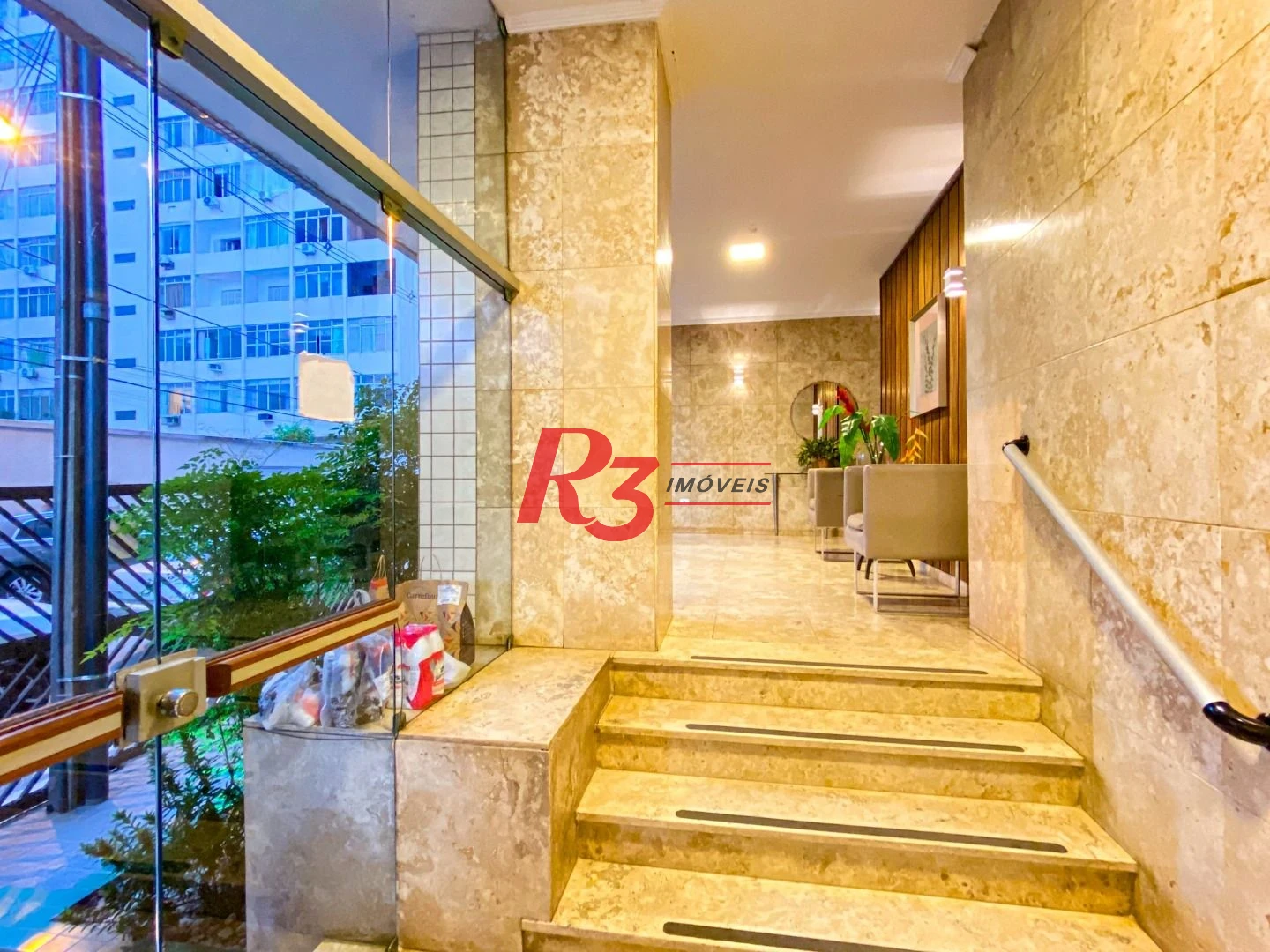 Apartamento com 3 dormitórios à venda, 200 m² por R$ 1.950.000,00 - Boqueirão - Santos/SP