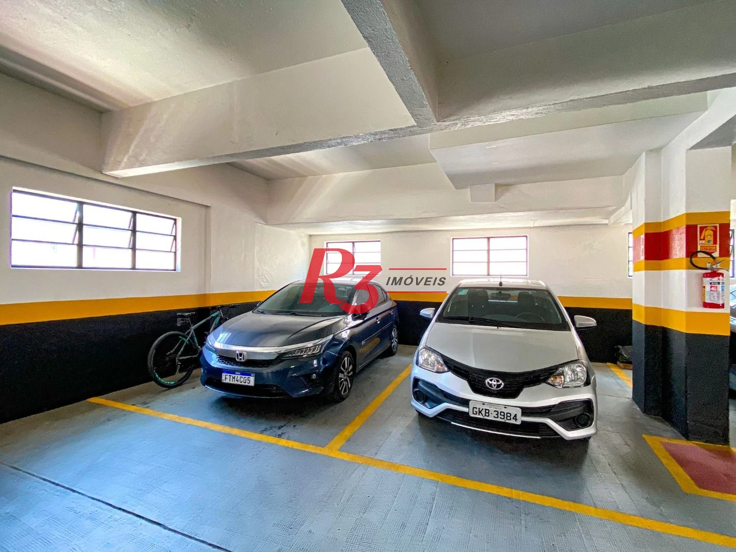 Apartamento com 2 dormitórios para alugar, 124 m² por R$ 4.000,00/mês - Campo Grande - Santos/SP