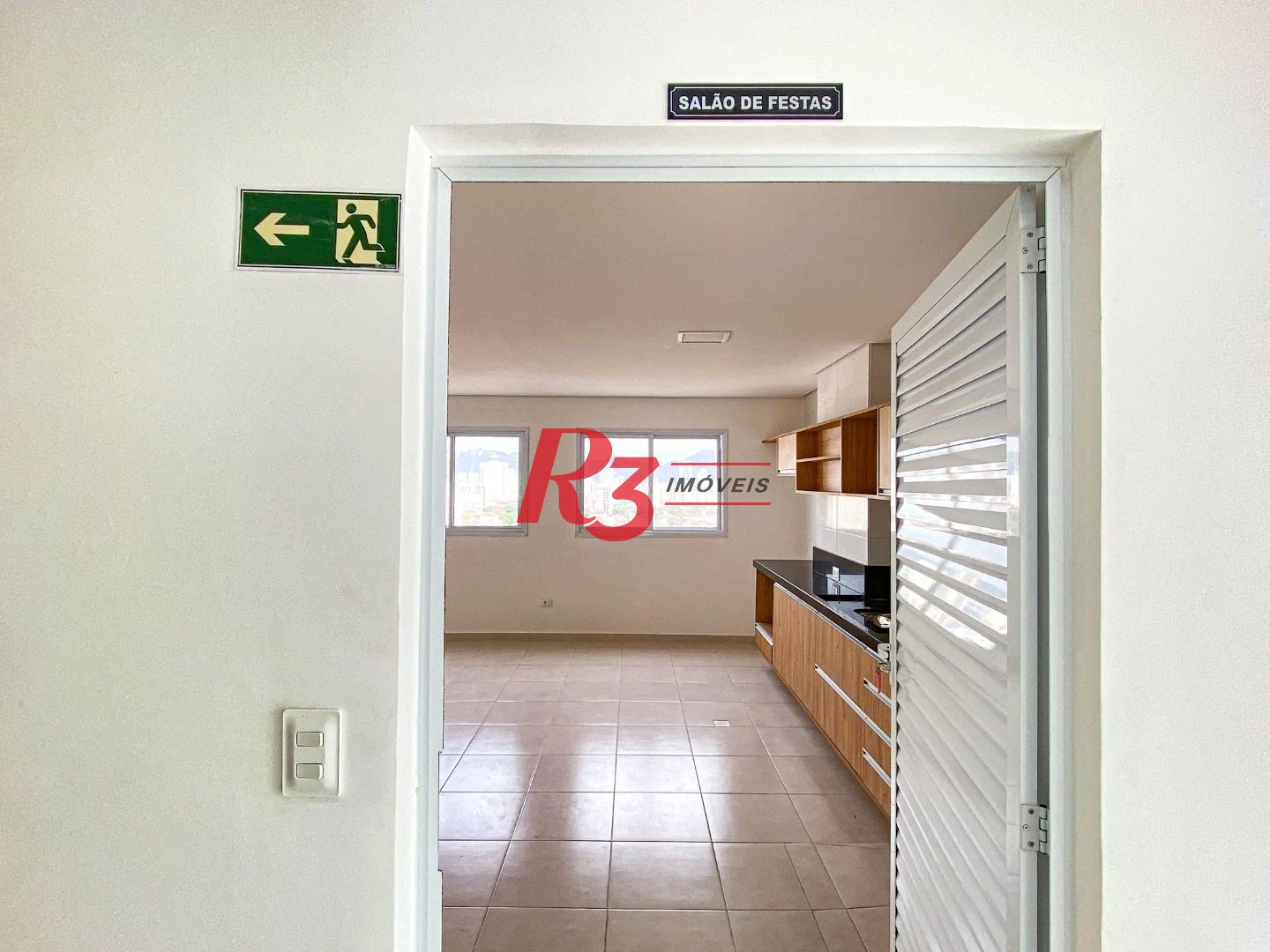 Apartamento com 2 dormitórios, 60 m² - venda por R$ 585.000,00 ou aluguel por R$ 4.200,00/mês - Macuco - Santos/SP
