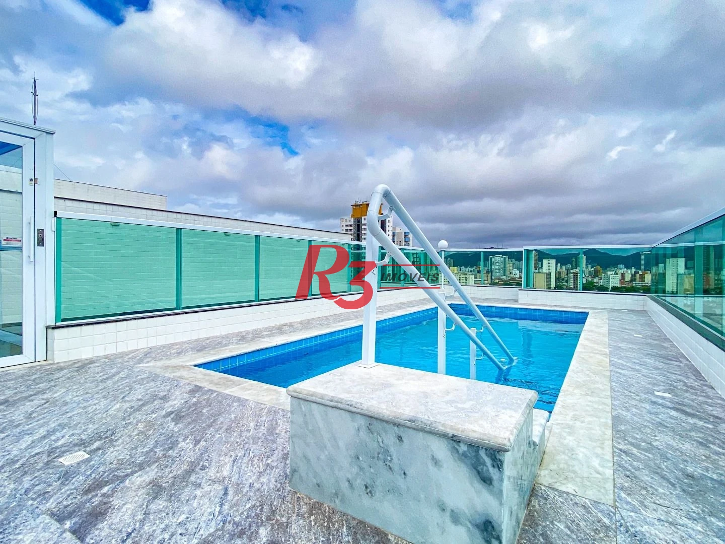 Apartamento com 2 dormitórios, 60 m² - venda por R$ 585.000,00 ou aluguel por R$ 4.200,00/mês - Macuco - Santos/SP