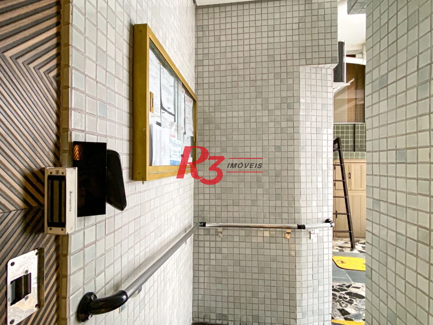 Apartamento para alugar, 168 m² por R$ 6.500,02/mês - Boqueirão - Santos/SP