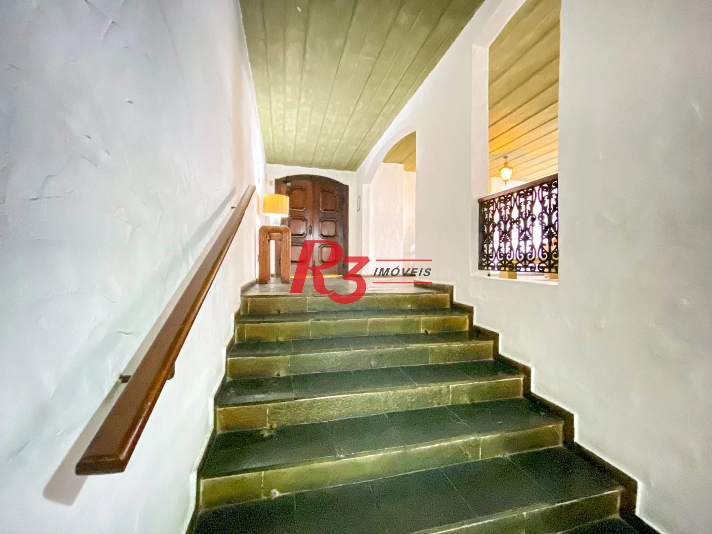Apartamento com 4 dormitórios à venda, 335 m² por R$ 1.800.000,00 - Boqueirão - Santos/SP