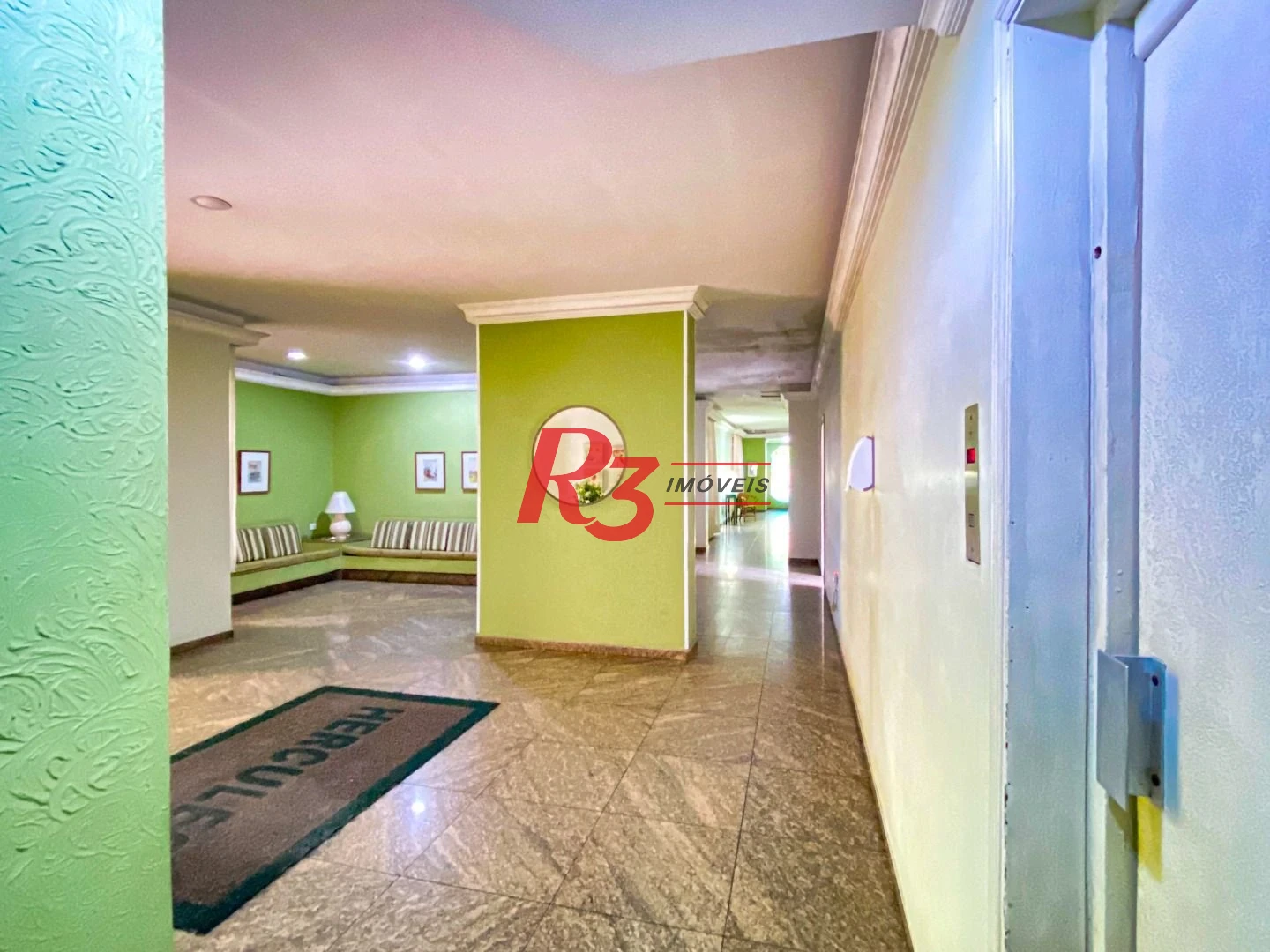 Apartamento com 3 dormitórios para alugar, 124 m² por R$ 5.300,02/mês - Gonzaga - Santos/SP