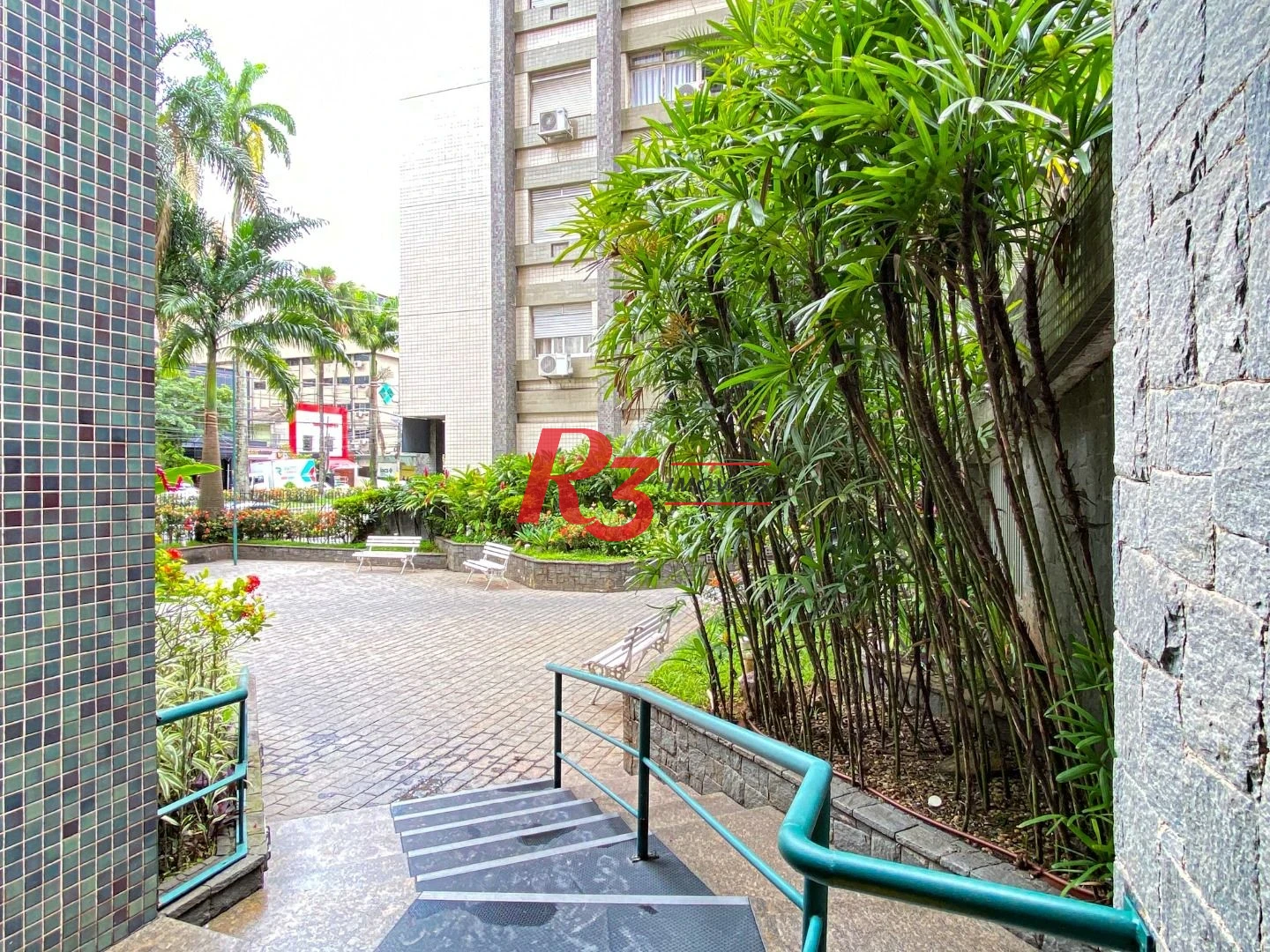 Apartamento com 3 dormitórios para alugar, 124 m² por R$ 5.300,02/mês - Gonzaga - Santos/SP