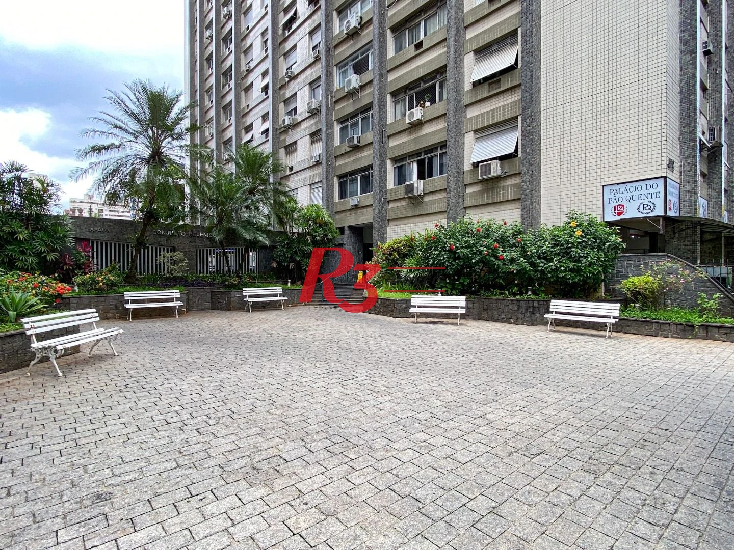 Apartamento com 3 dormitórios para alugar, 124 m² por R$ 5.300,02/mês - Gonzaga - Santos/SP