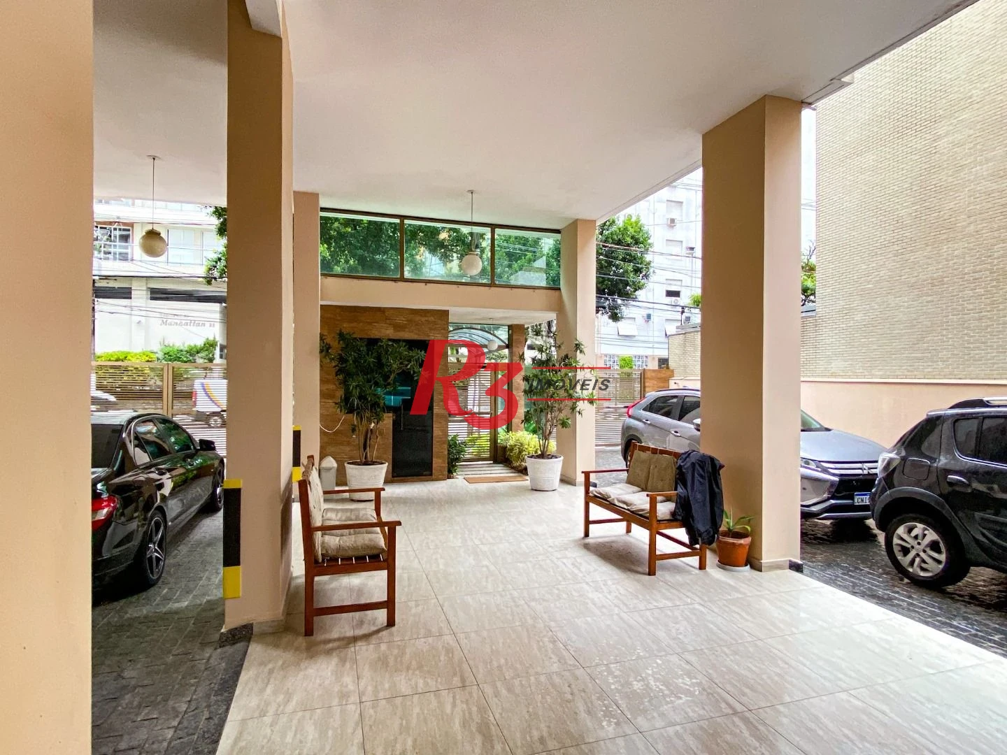 Apartamento com 2 dormitórios à venda, 90 m² por R$ 780.000,00 - Gonzaga - Santos/SP