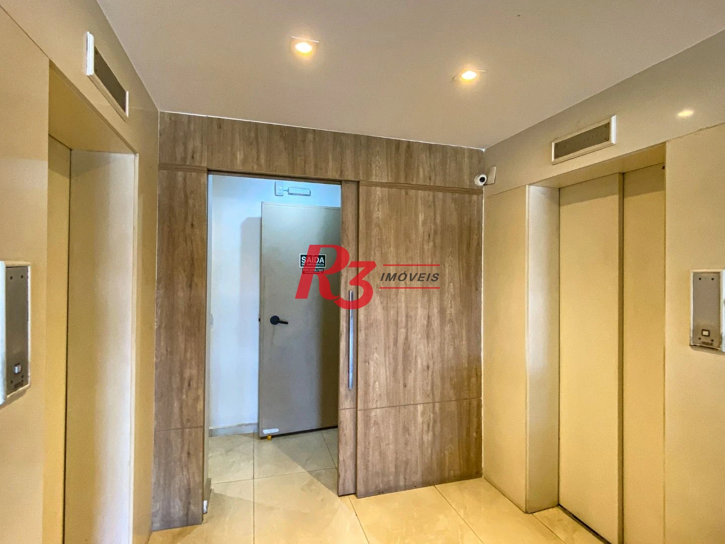 Sala, 86 m² - venda por R$ 430.000,00 ou aluguel por R$ 3.500,00/mês - Vila Matias - Santos/SP