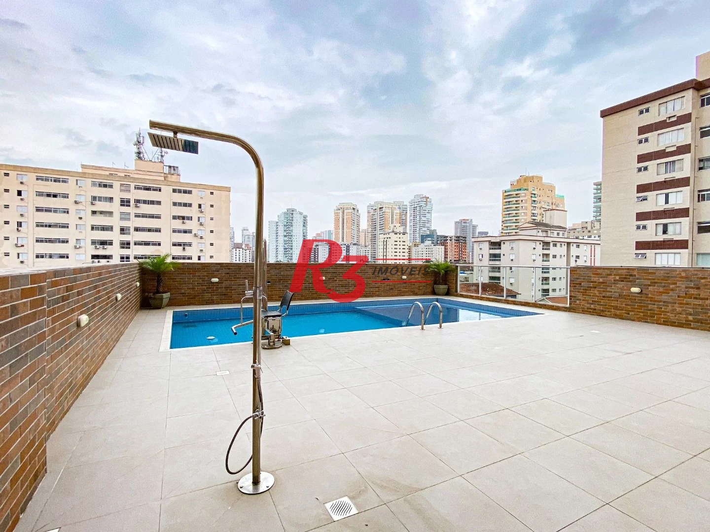 Apartamento com 2 dormitórios à venda, 66 m² por R$ 910.000,00 - Campo Grande - Santos/SP