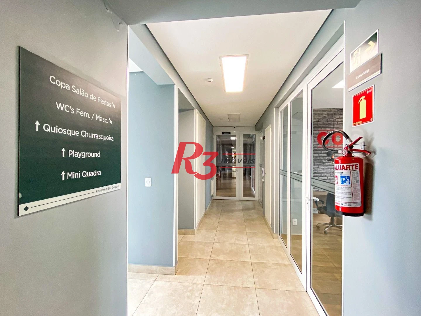 Apartamento com 2 dormitórios à venda, 66 m² por R$ 910.000,00 - Campo Grande - Santos/SP