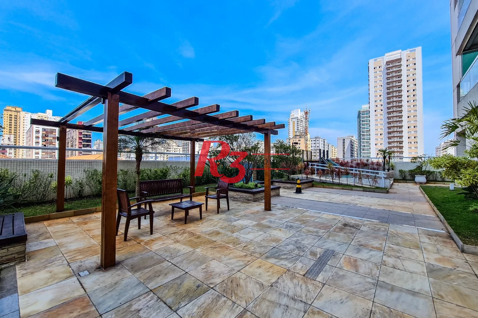 Apartamento com 3 dormitórios à venda, 155 m² por R$ 2.380.000,00 - Embaré - Santos/SP