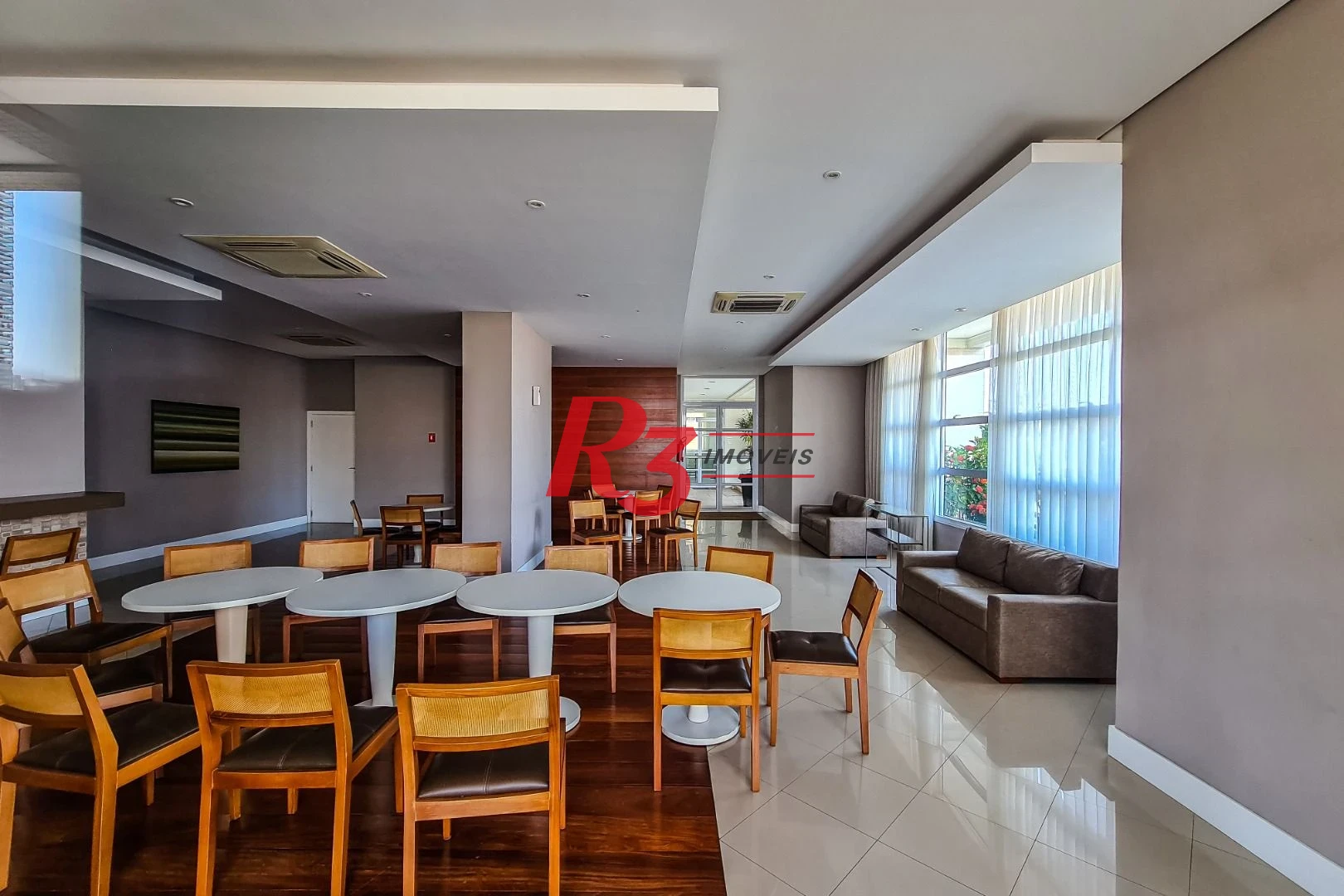 Apartamento com 3 dormitórios à venda, 155 m² por R$ 2.380.000,00 - Embaré - Santos/SP
