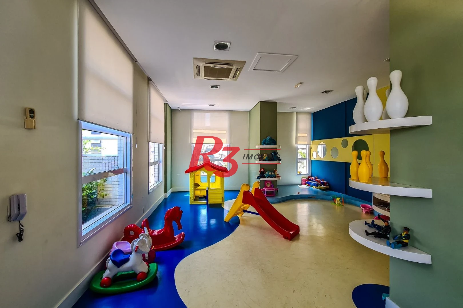 Apartamento com 3 dormitórios à venda, 155 m² por R$ 2.380.000,00 - Embaré - Santos/SP