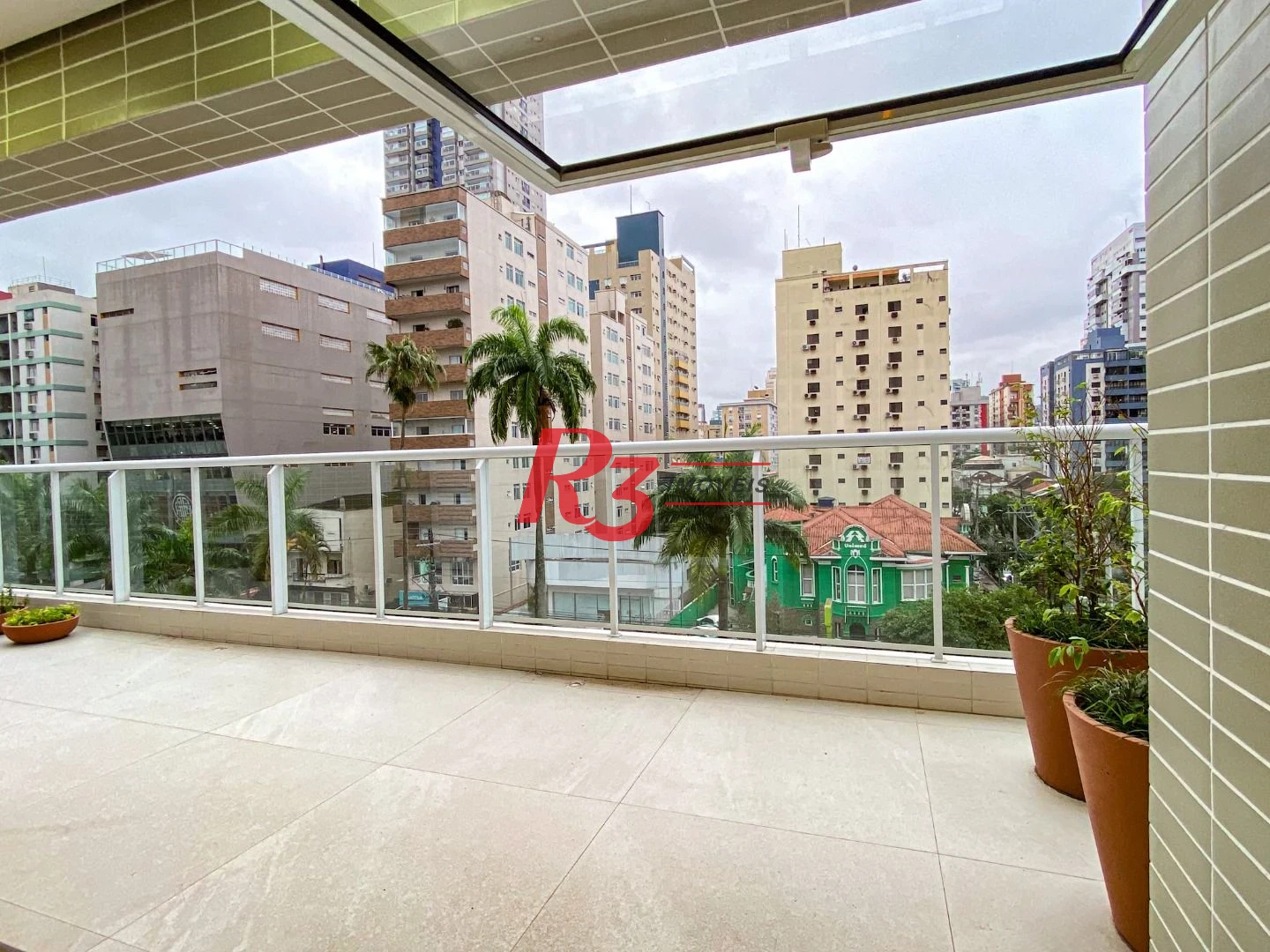 Apartamento à venda, 116 m² por R$ 2.456.000,00 - Gonzaga - Santos/SP