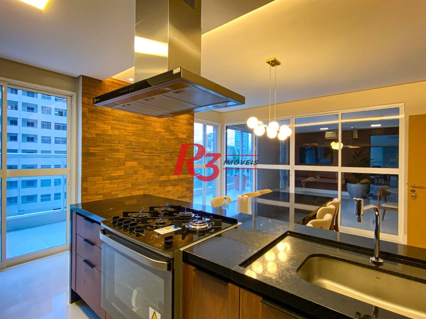 Apartamento à venda, 116 m² por R$ 2.456.000,00 - Gonzaga - Santos/SP