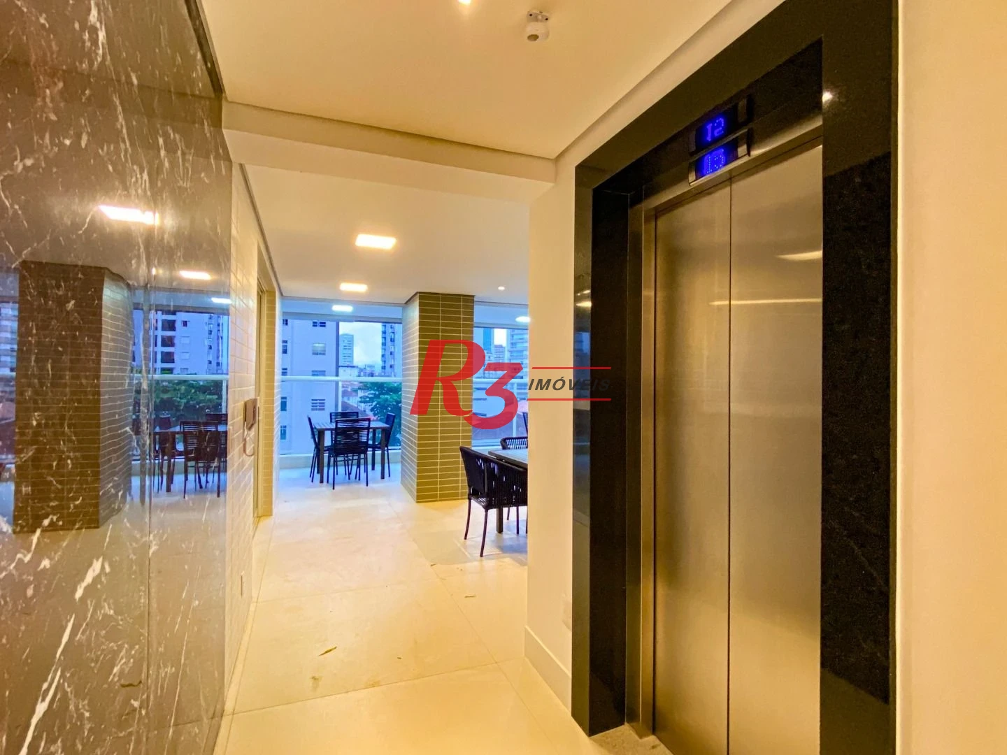 Apartamento à venda, 116 m² por R$ 2.456.000,00 - Gonzaga - Santos/SP