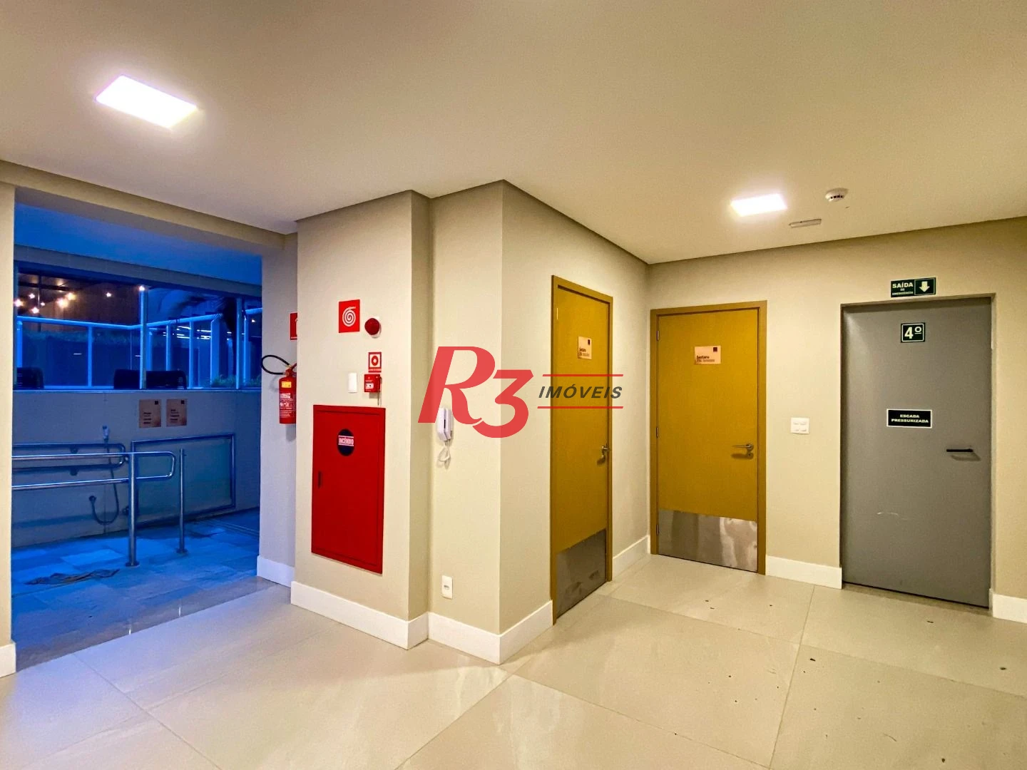 Apartamento à venda, 116 m² por R$ 2.456.000,00 - Gonzaga - Santos/SP