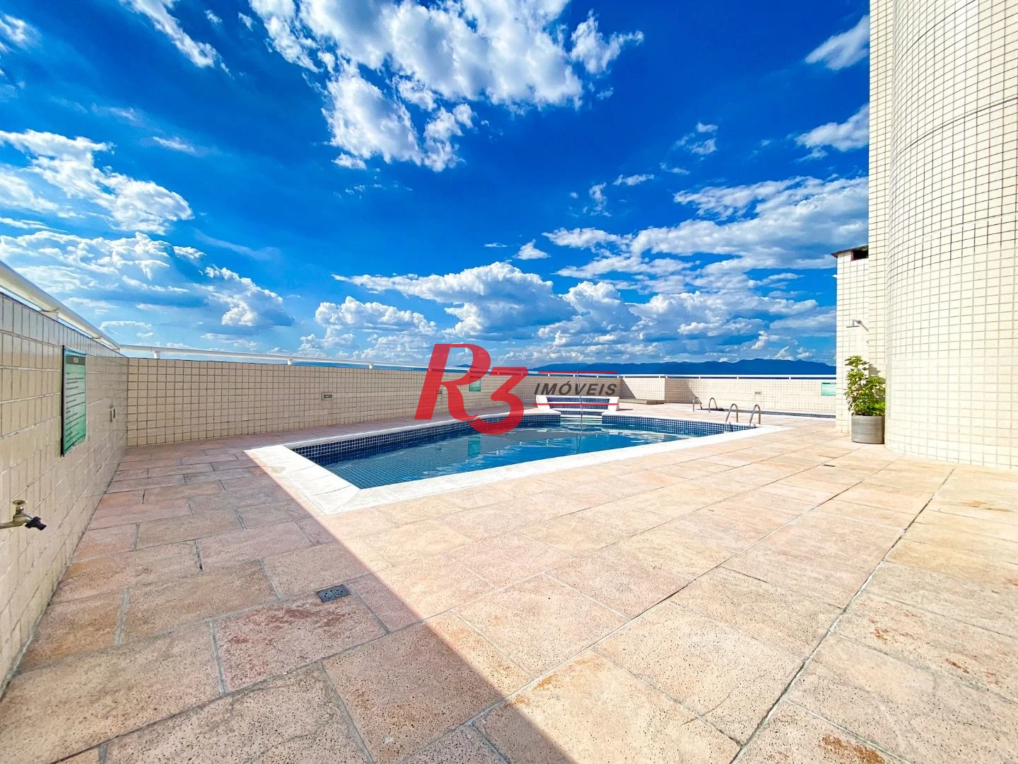 Apartamento com 1 dormitório para alugar, 56 m² por R$ 3.800,02/mês - Ponta da Praia - Santos/SP