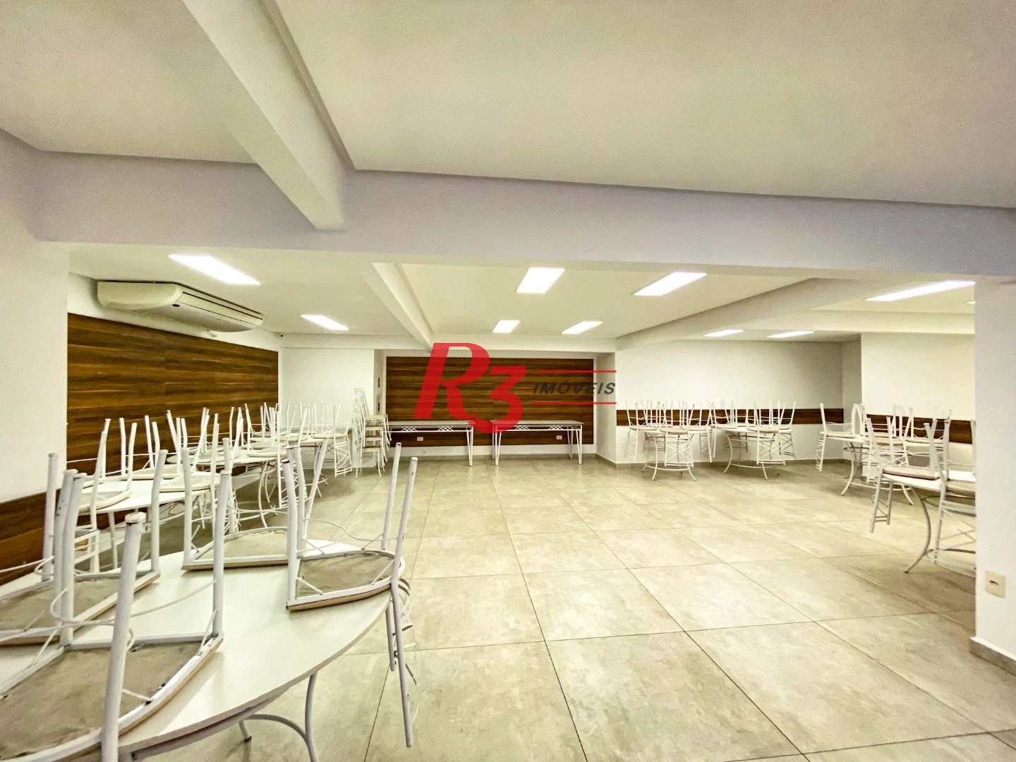 Apartamento com 1 dormitório para alugar, 56 m² por R$ 3.800,02/mês - Ponta da Praia - Santos/SP