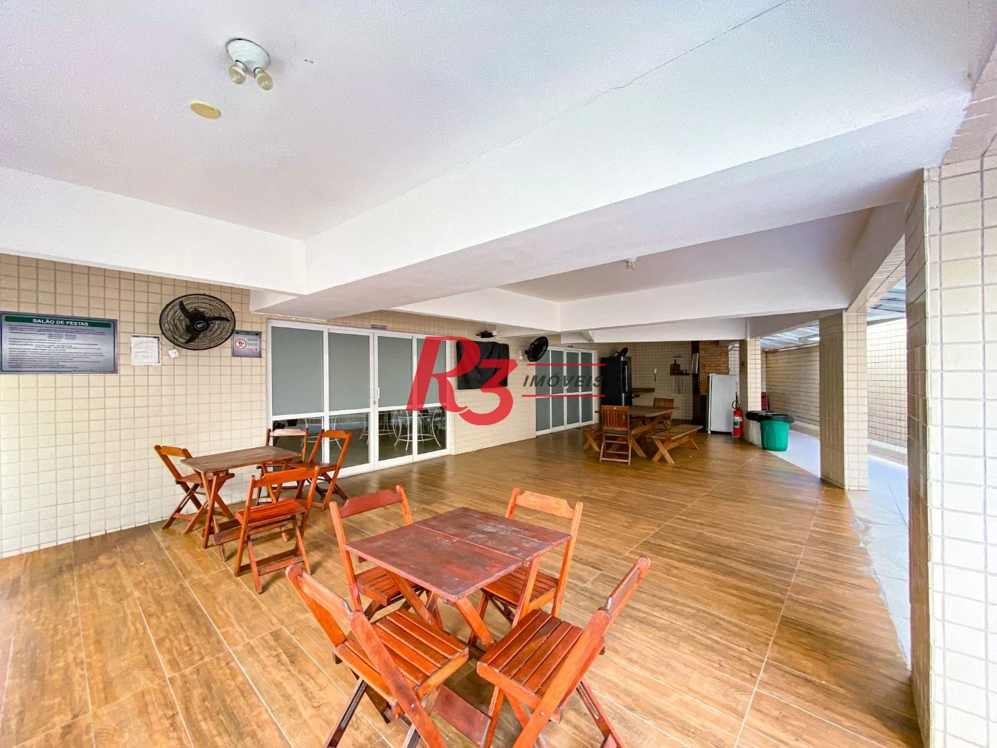 Apartamento com 1 dormitório para alugar, 56 m² por R$ 3.800,02/mês - Ponta da Praia - Santos/SP