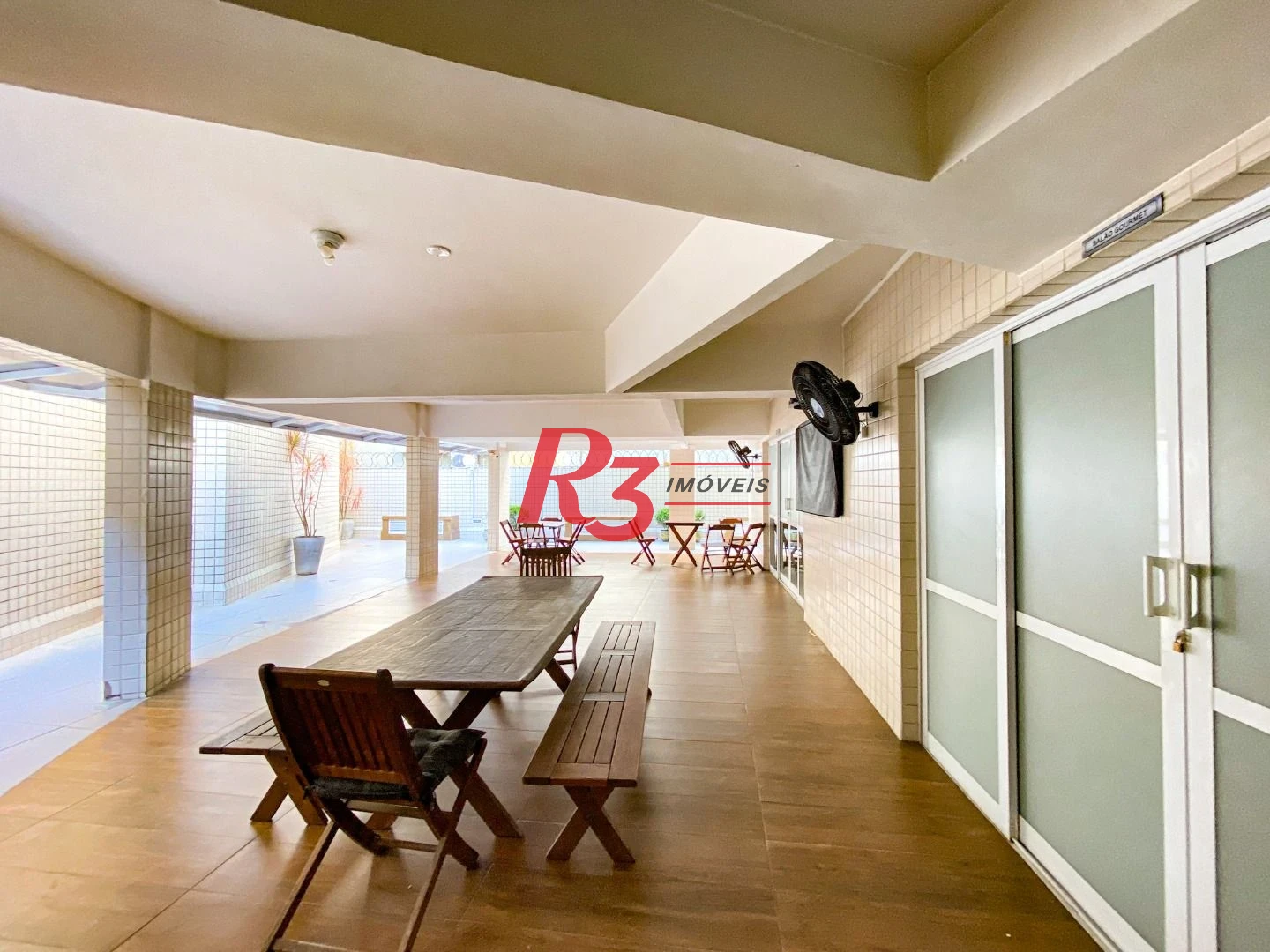 Apartamento com 1 dormitório para alugar, 56 m² por R$ 3.800,02/mês - Ponta da Praia - Santos/SP