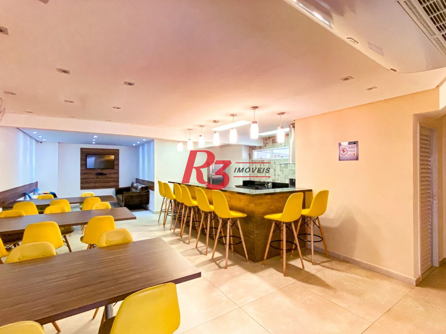 Apartamento com 1 dormitório para alugar, 56 m² por R$ 3.800,02/mês - Ponta da Praia - Santos/SP