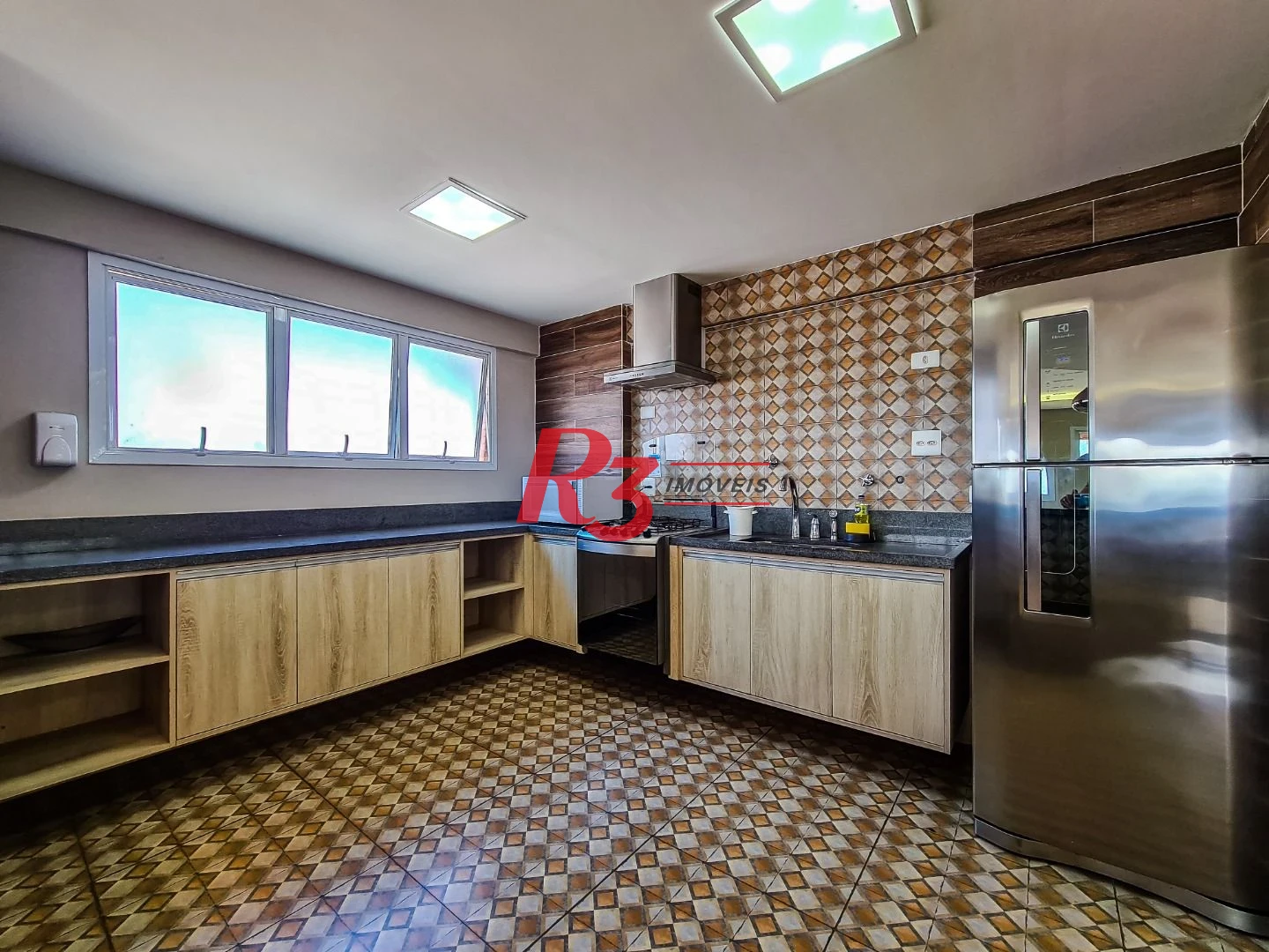 Apartamento à venda, 84 m² por R$ 1.010.000,00 - Boqueirão - Santos/SP
