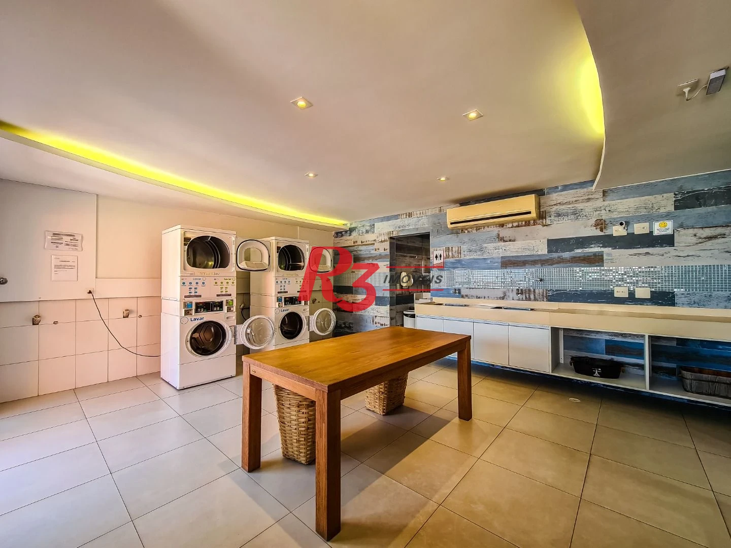Apartamento à venda, 84 m² por R$ 1.010.000,00 - Boqueirão - Santos/SP