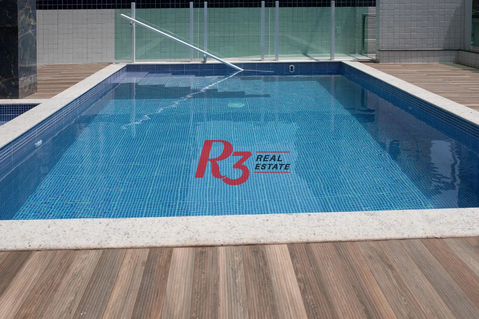 Apartamento com 3 dormitórios à venda, 93 m² por R$ 620.000,00 - Vila Tupi - Praia Grande/SP