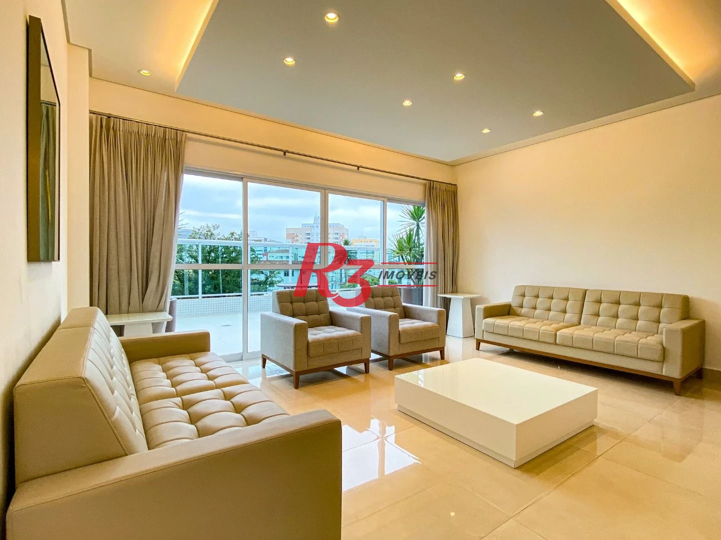 Apartamento com 2 dormitórios para alugar, 74 m² por R$ 7.000,00/mês - Gonzaga - Santos/SP
