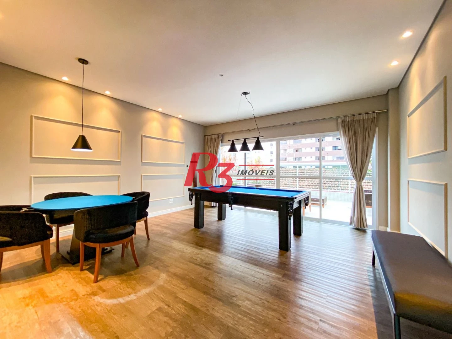 Apartamento com 2 dormitórios para alugar, 74 m² por R$ 7.000,00/mês - Gonzaga - Santos/SP