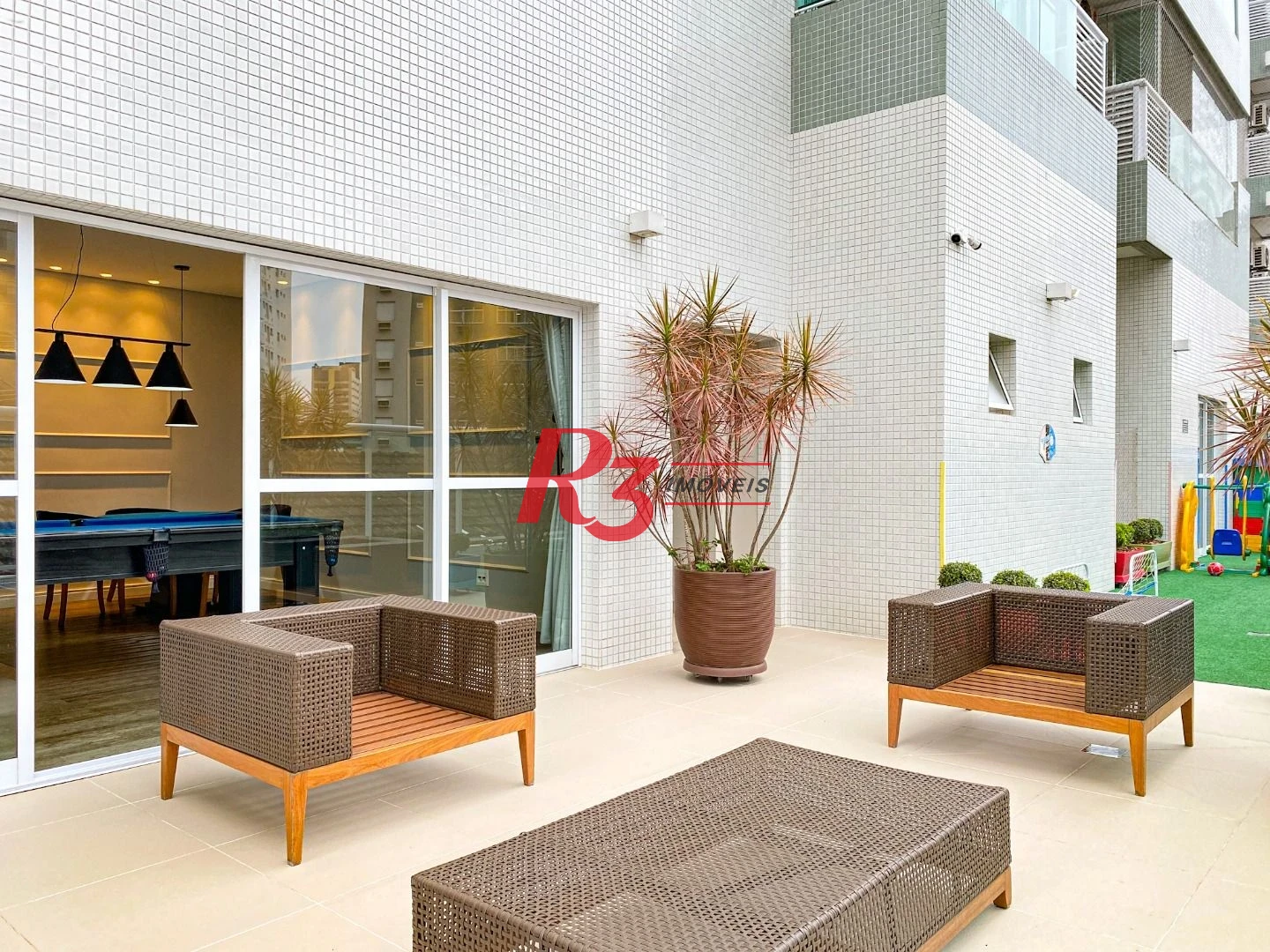 Apartamento com 2 dormitórios para alugar, 74 m² por R$ 7.000,00/mês - Gonzaga - Santos/SP