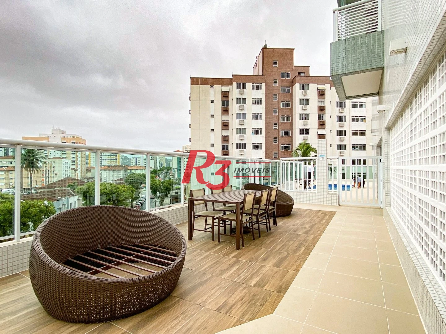 Apartamento com 2 dormitórios para alugar, 74 m² por R$ 7.000,00/mês - Gonzaga - Santos/SP