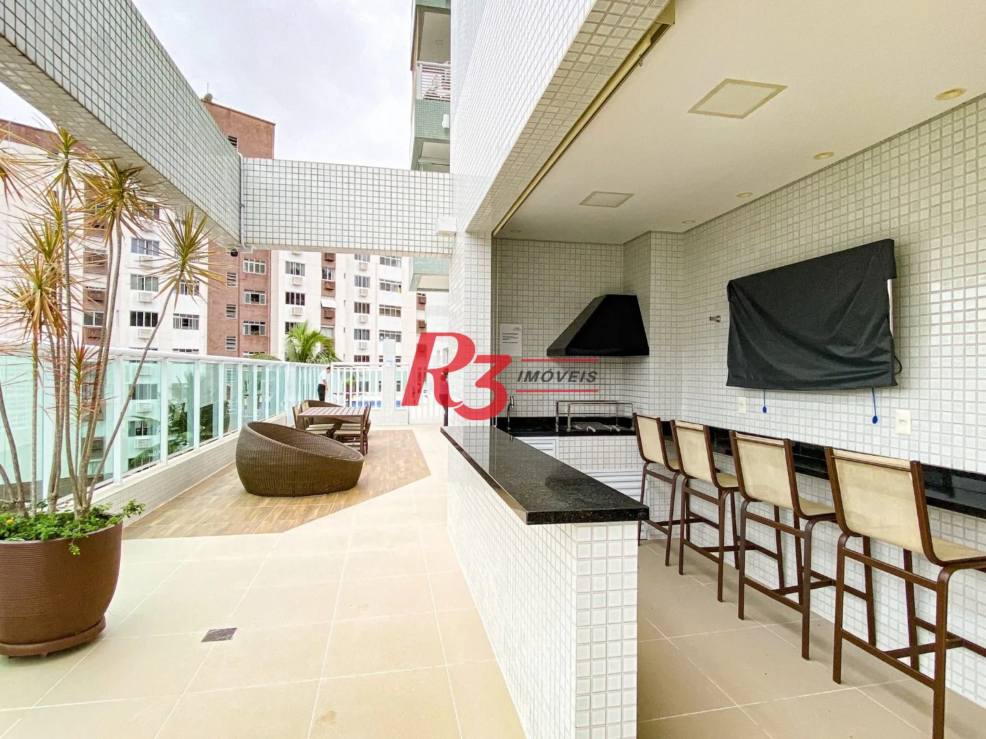 Apartamento com 2 dormitórios para alugar, 74 m² por R$ 7.000,00/mês - Gonzaga - Santos/SP
