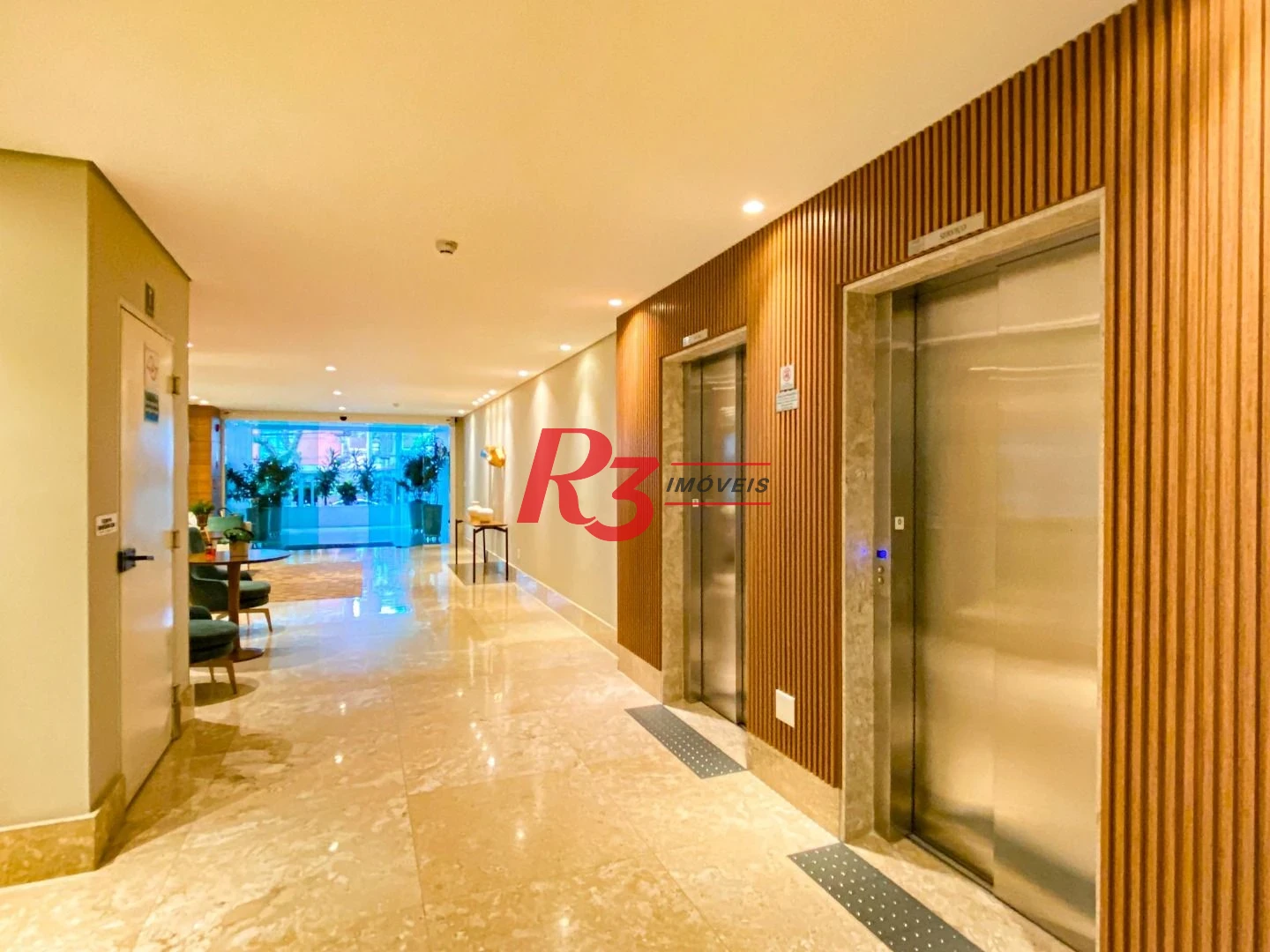 Apartamento com 2 dormitórios para alugar, 74 m² por R$ 7.000,00/mês - Gonzaga - Santos/SP