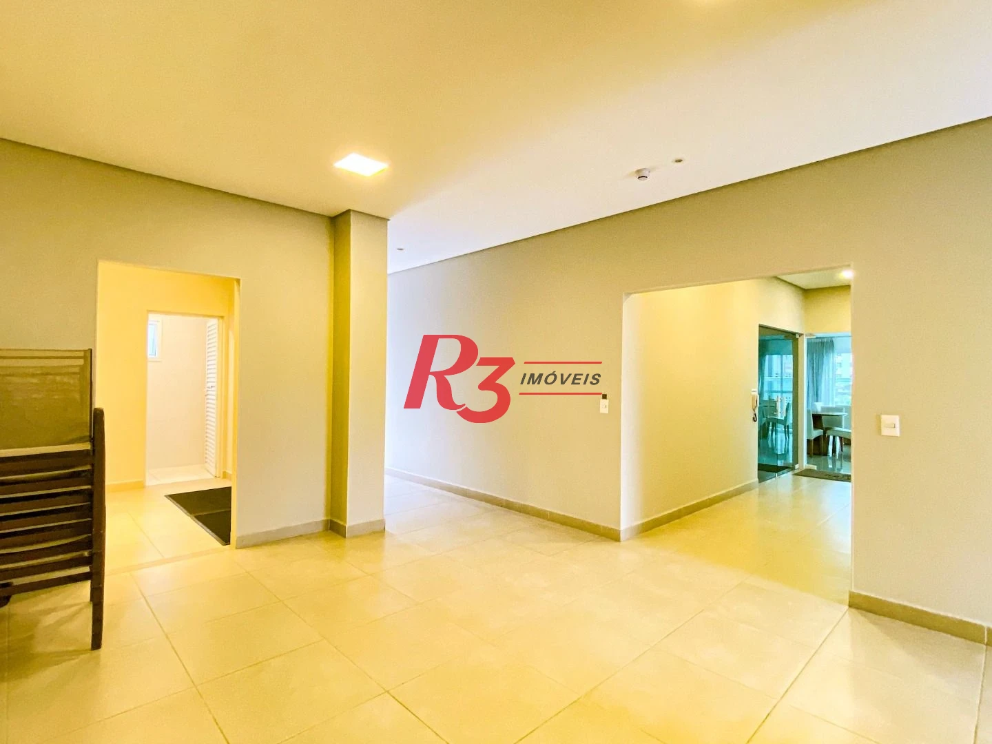 Apartamento com 2 dormitórios para alugar, 74 m² por R$ 7.000,00/mês - Gonzaga - Santos/SP
