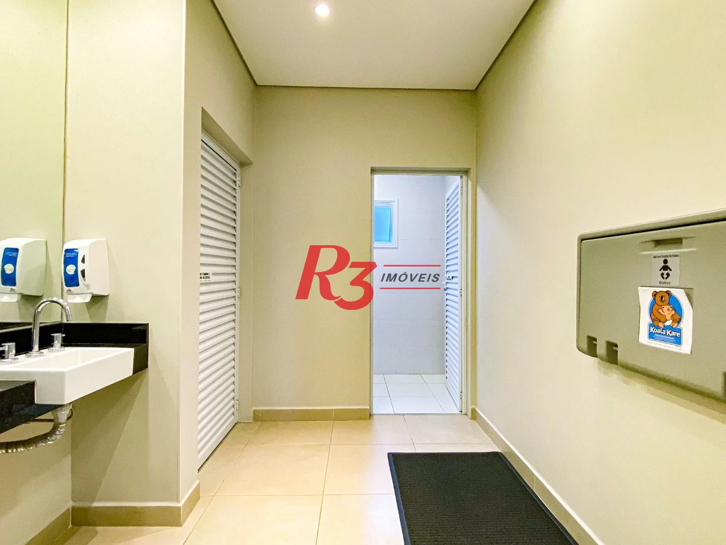 Apartamento com 2 dormitórios para alugar, 74 m² por R$ 7.000,00/mês - Gonzaga - Santos/SP