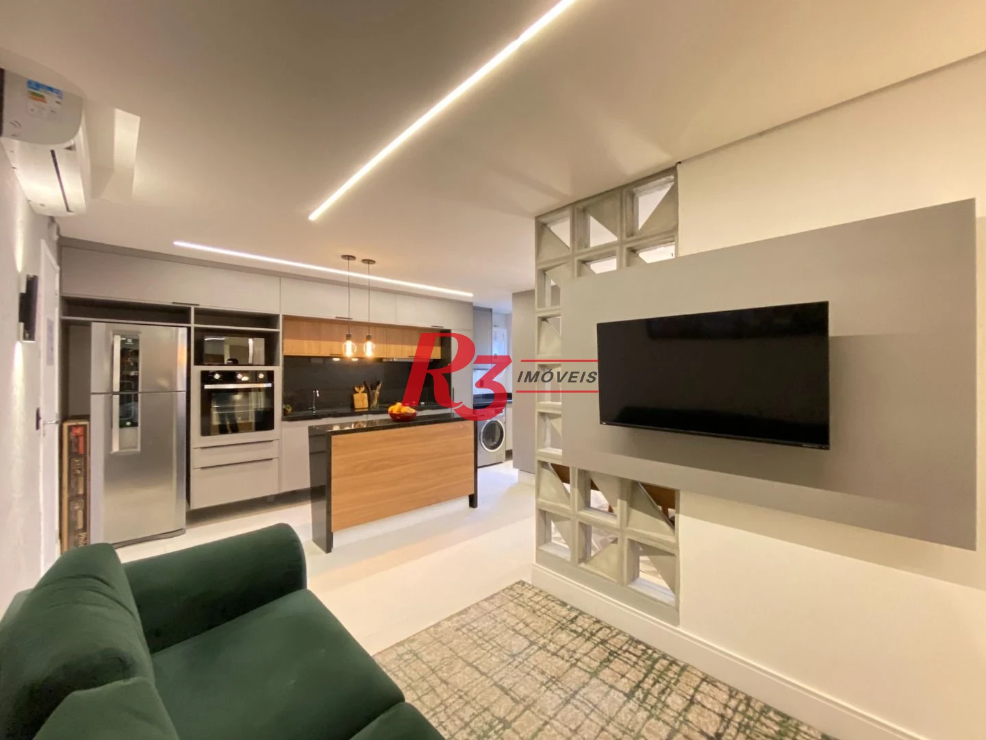 Apartamento com 2 dormitórios à venda, 72 m² por R$ 845.000,00 - Campo Grande - Santos/SP