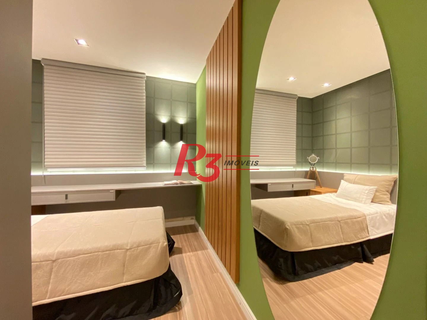 Apartamento com 2 dormitórios à venda, 72 m² por R$ 845.000,00 - Campo Grande - Santos/SP