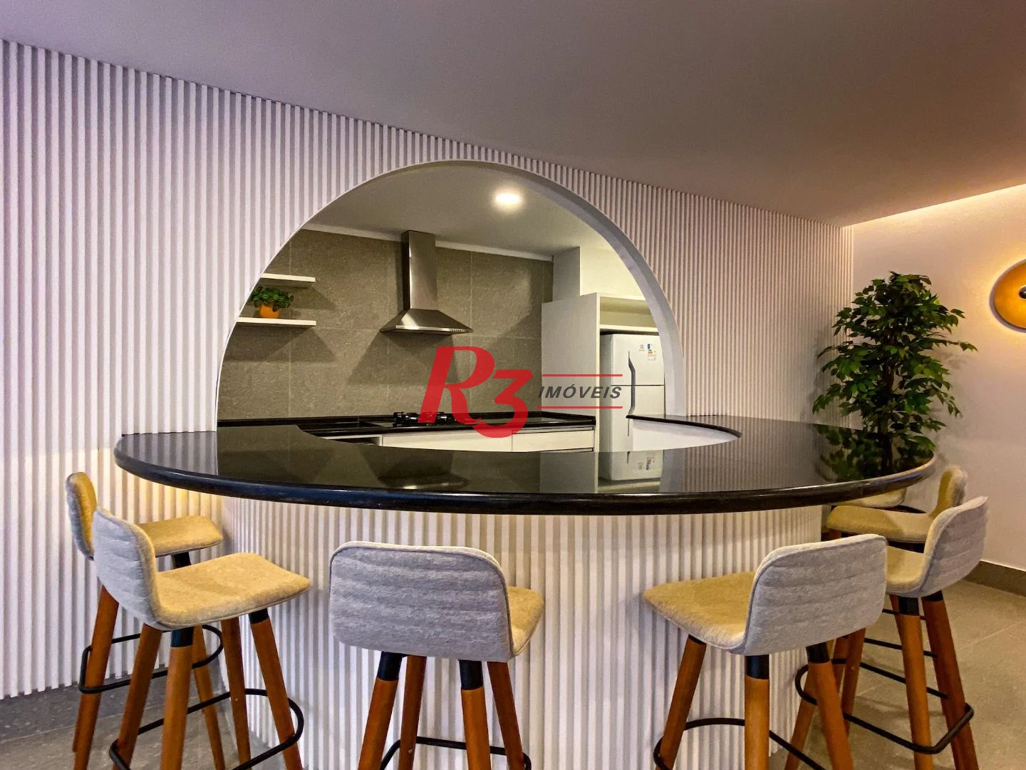 Apartamento com 2 dormitórios para alugar, 77 m² por R$ 7.000,02/mês - José Menino - Santos/SP