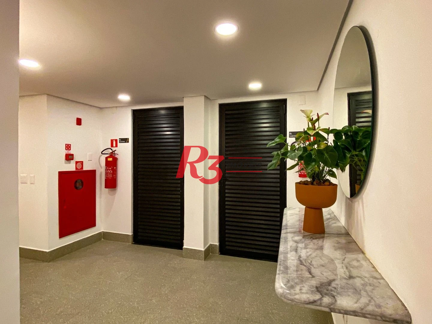 Apartamento com 2 dormitórios para alugar, 77 m² por R$ 7.000,02/mês - José Menino - Santos/SP