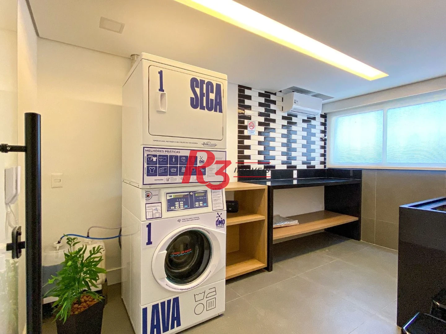 Apartamento com 1 suíte + lavabo -  à venda, 59 m² por R$ 998.000,00 - Ponta da Praia - Santos/SP