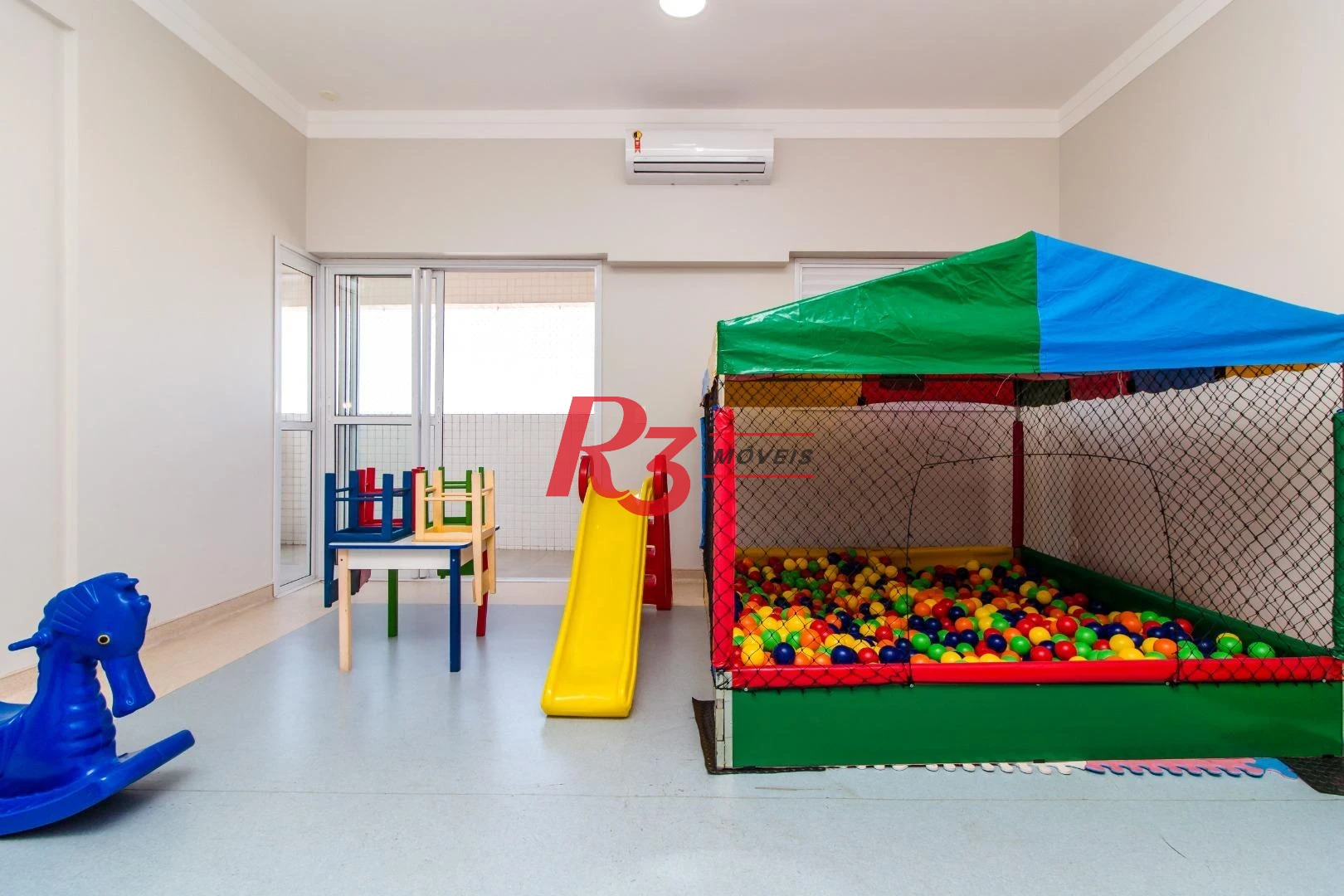 Apartamento com 2 dormitórios para alugar, 81 m² por R$ 6.700,00/mês - Campo Grande - Santos/SP